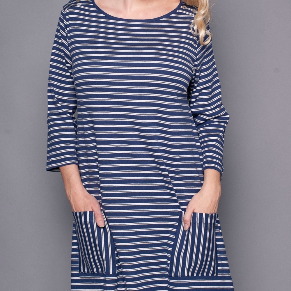 Two Pockets with Shoulder Buttons Tunics